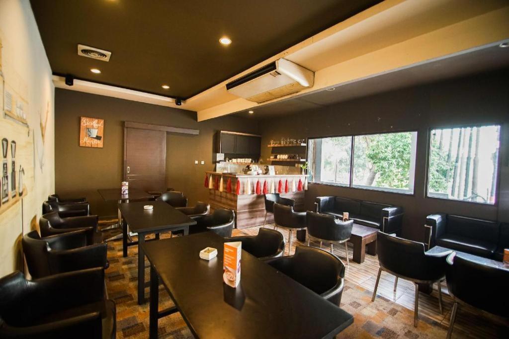 Sofyan Tebet Family Friendly Hotel 2*