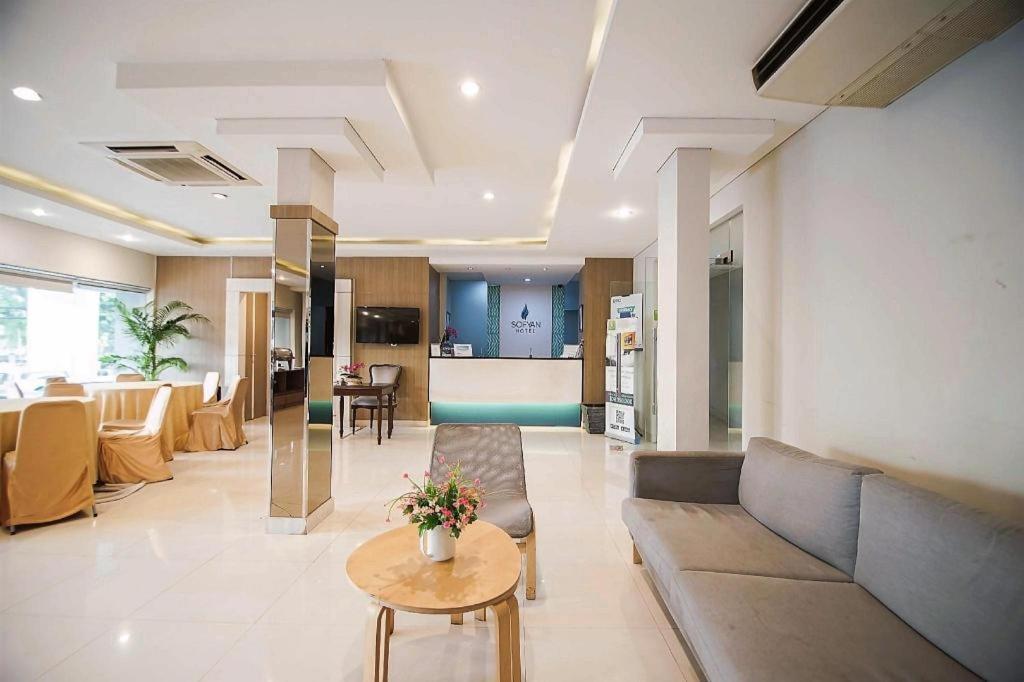 Sofyan Tebet Family Friendly Hotel 2*